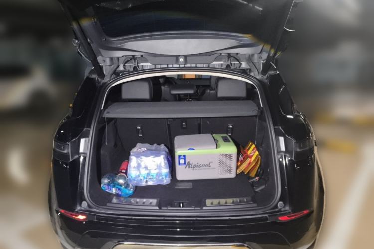 Used Land Rover Range Evoque 2021 Range Rover Velar L 249PS R-Dynamic First Edition Trunk