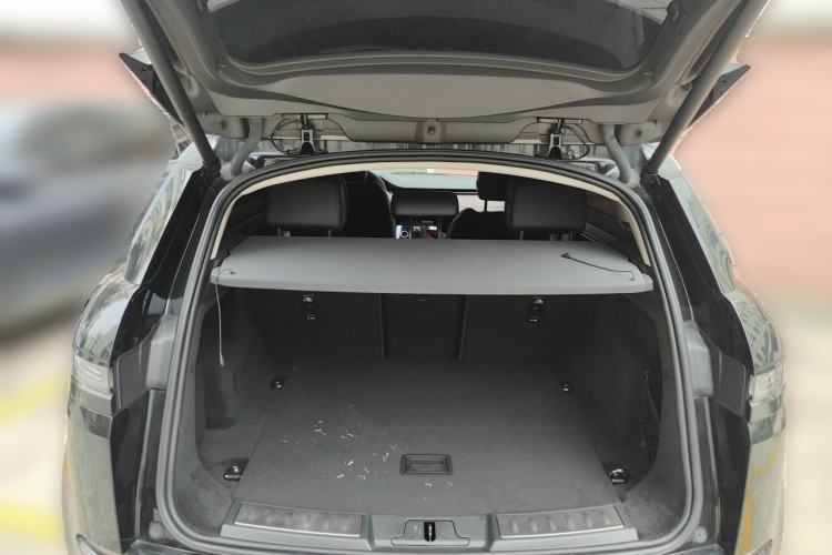 Used Land Rover Range Evoque 2021 Range Rover Velar 249 PS R-Dynamic S Performance Edition Trunk