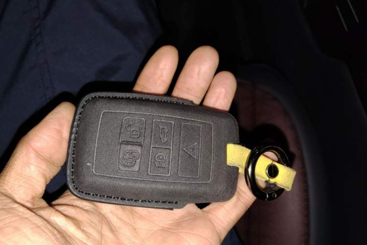 Used Land Rover Range Evoque 2021 Range Rover Velar L 249PS R-Dynamic First Edition Vehicle Key