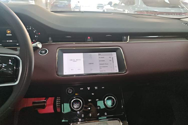 Used Land Rover Range Evoque 2021 Range Rover Velar 249 PS R-Dynamic S Performance Edition Audio And AC Panel