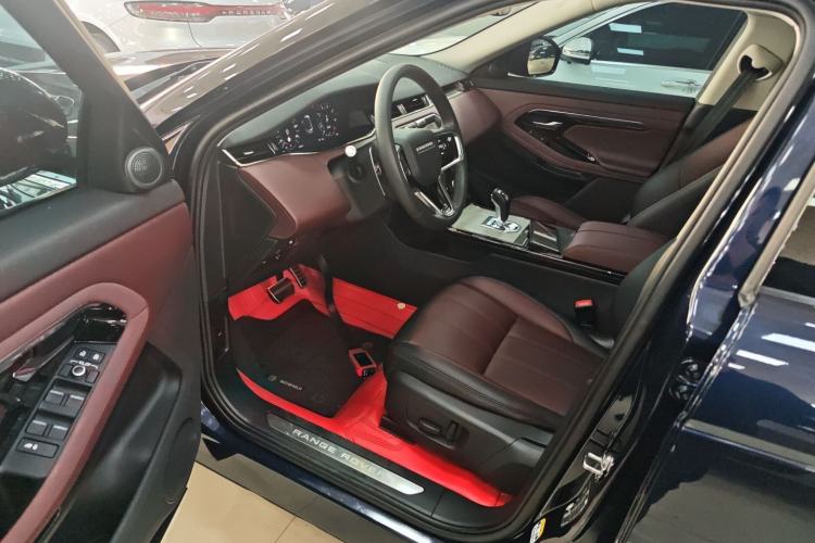 Used Land Rover Range Evoque 2021 Range Rover Velar 249 PS R-Dynamic S Performance Edition Driver Seat