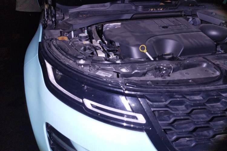 Used Land Rover Range Evoque 2021 Range Rover Velar L 249PS R-Dynamic First Edition Engine Bay Right