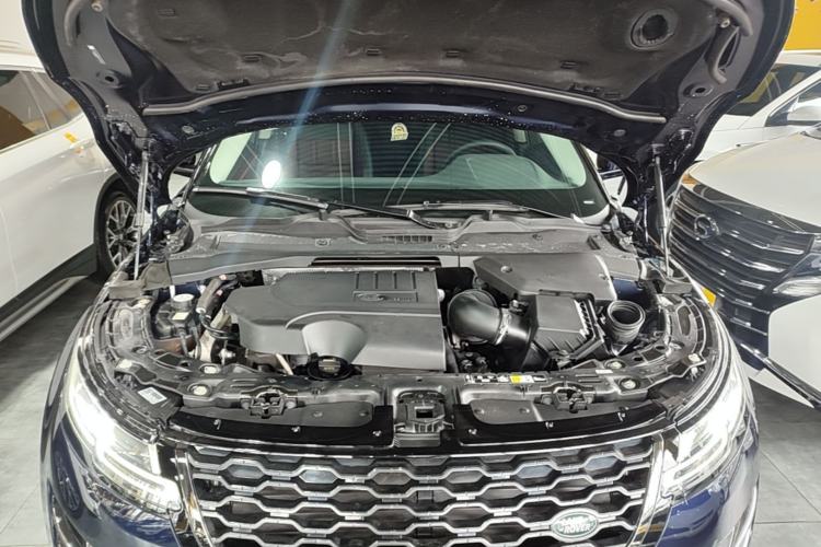 Used Land Rover Range Evoque 2021 Range Rover Velar L 249PS R-Dynamic First Edition Engine Bay