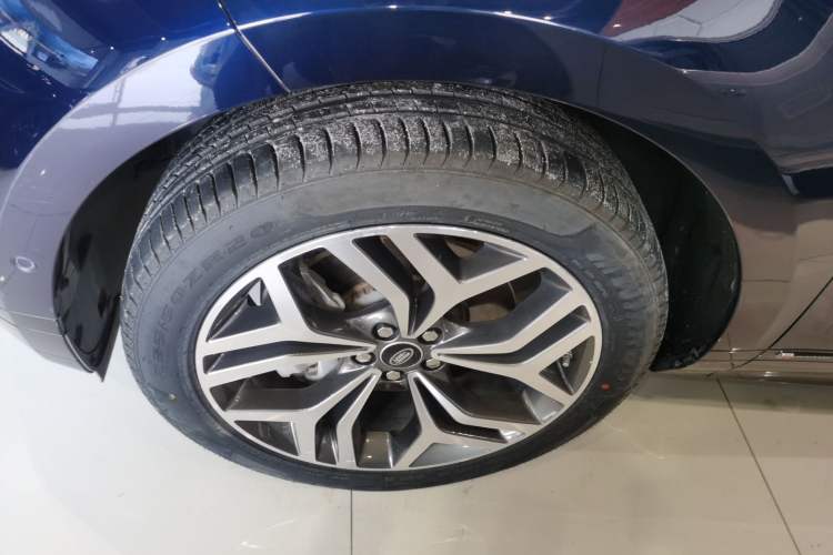 Used Land Rover Range Evoque 2021 Range Rover Velar 249 PS R-Dynamic S Performance Edition Exterior 4