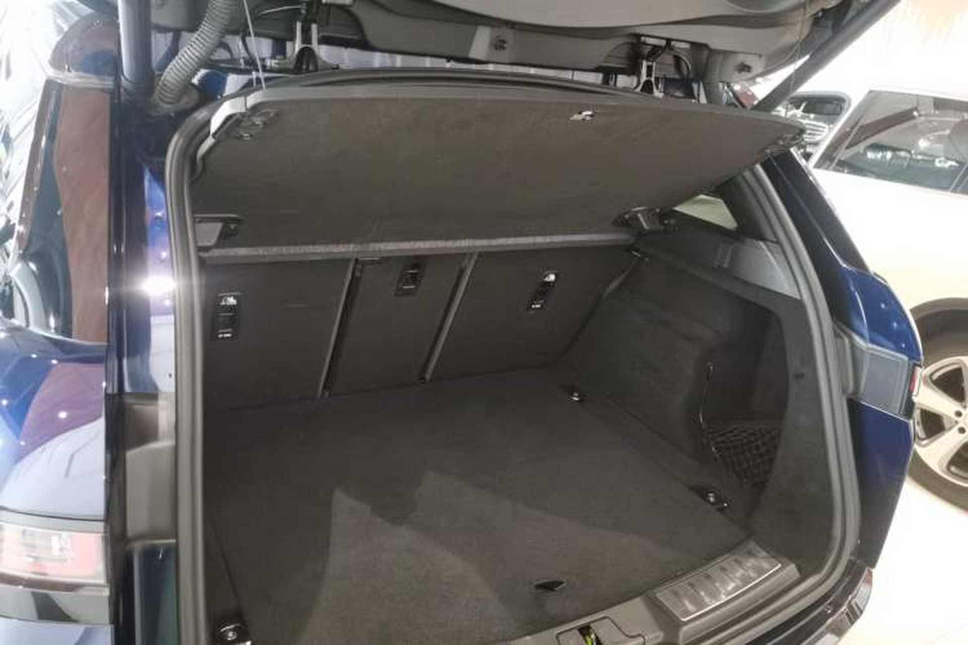 Used Land Rover Range Evoque 2021 Range Rover Velar 249 PS R-Dynamic S Performance Edition Trunk