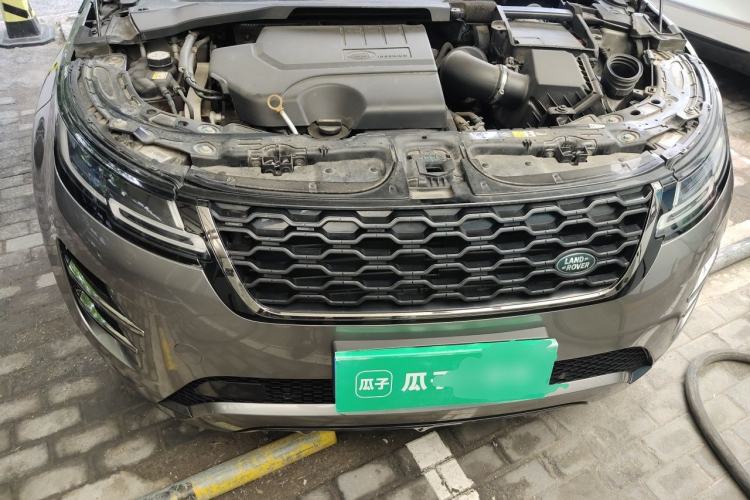 Used Land Rover Range Evoque 2021 Range Rover Velar 249 PS R-Dynamic S Performance Edition Engine Bay