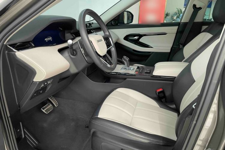 Used Land Rover Range Evoque 2021 Range Rover Velar 249 PS R-Dynamic S Performance Edition Interior 2