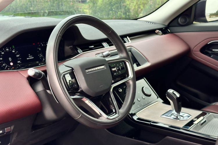 Used Land Rover Range Evoque 2021 Range Rover Velar 249 PS R-Dynamic S Performance Edition Interior 2