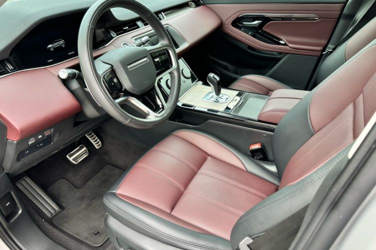 Used Land Rover Range Evoque 2021 Range Rover Velar 249 PS R-Dynamic S Performance Edition Interior 7