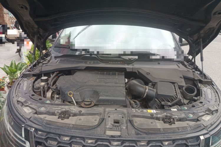 Used Land Rover Range Evoque 2021 Range Rover Velar L 249PS R-Dynamic First Edition Engine Bay
