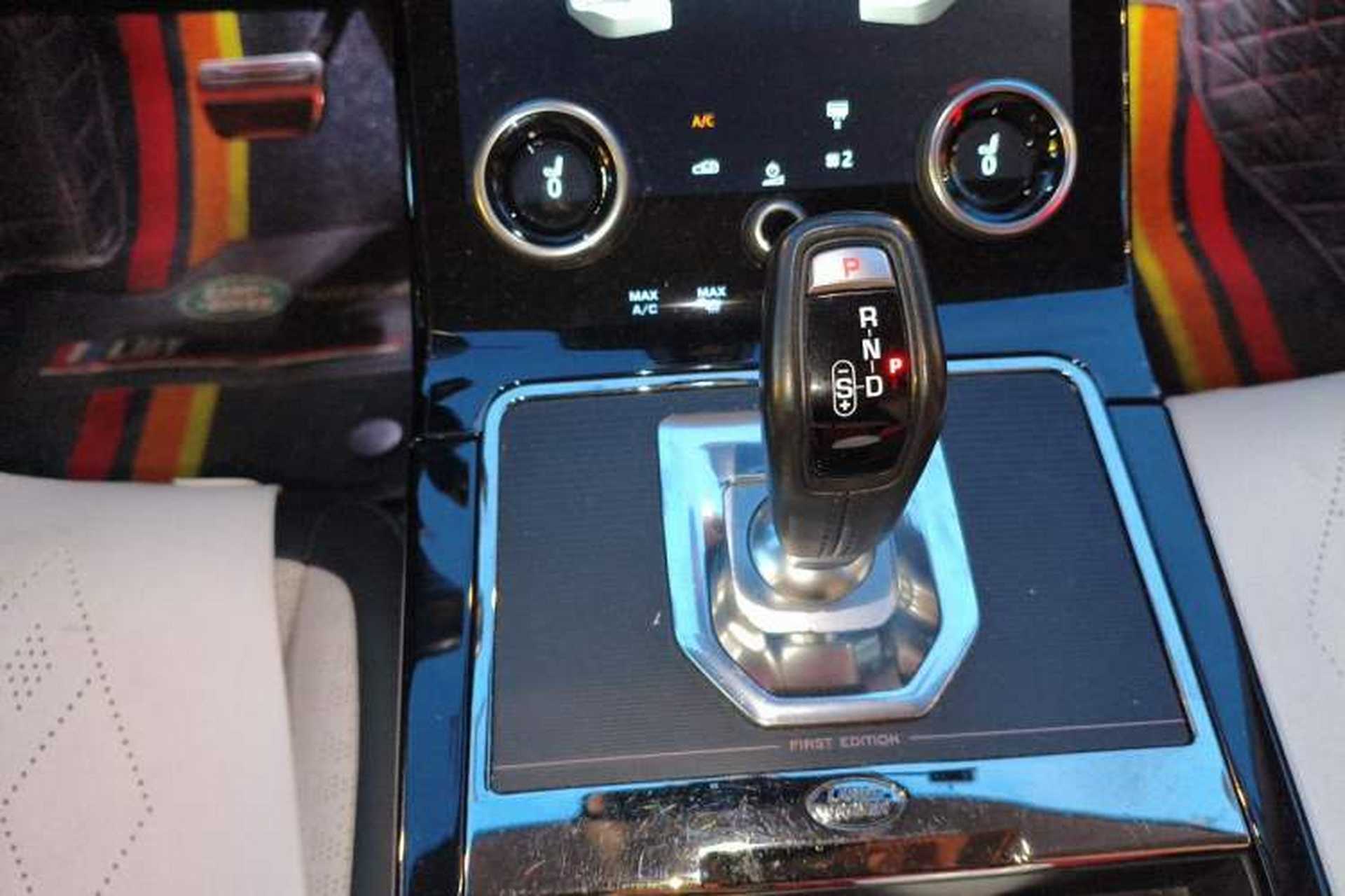 Used Land Rover Range Evoque 2021 Range Rover Velar L 249PS R-Dynamic First Edition Gear Lever