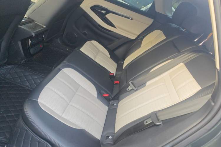 Used Land Rover Range Evoque 2021 Range Rover Velar L 249PS R-Dynamic First Edition Left Rear Seat