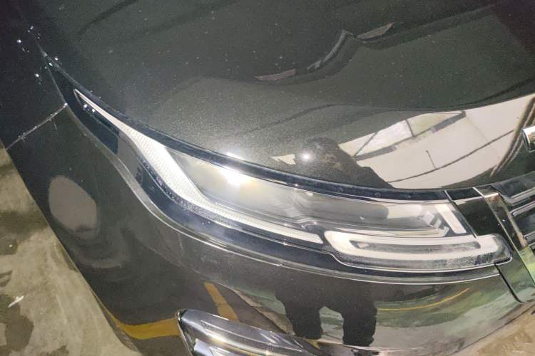 Used Land Rover Range Evoque 2021 Range Rover Velar L 249PS R-Dynamic First Edition Right Front Headlight