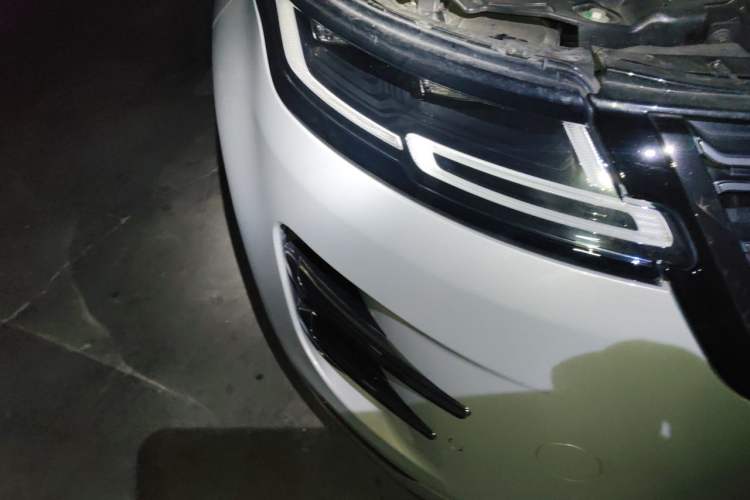 Used Land Rover Range Evoque 2021 Range Rover Velar L 249PS R-Dynamic First Edition Right Front Headlight