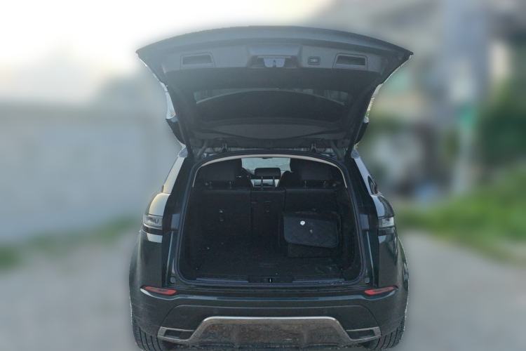 Used Land Rover Range Evoque 2021 Range Rover Velar L 249PS R-Dynamic First Edition Trunk