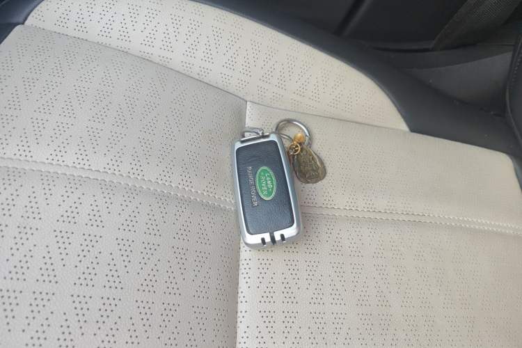 Used Land Rover Range Evoque 2021 Range Rover Velar L 249PS R-Dynamic First Edition Vehicle Key