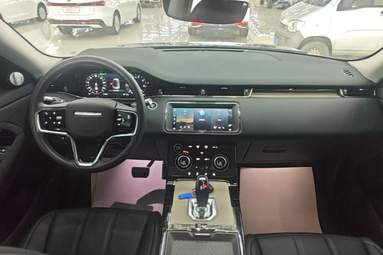 Used Land Rover Range Evoque 2021 Range Rover Velar 249 PS R-Dynamic S Performance Edition Center Console