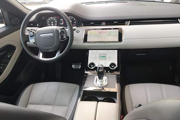 Used Land Rover Range Evoque 2021 Range Rover Velar 249 PS R-Dynamic S Performance Edition Center Console