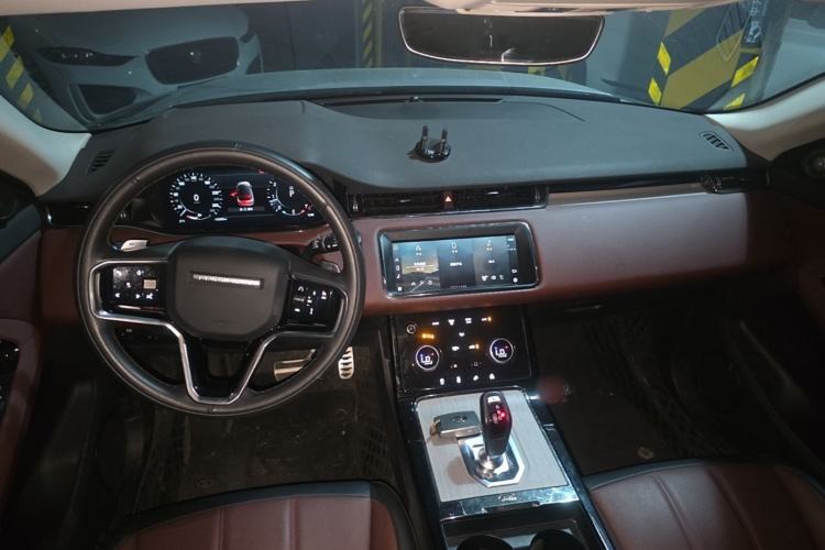 Used Land Rover Range Evoque 2021 Range Rover Velar 249 PS R-Dynamic S Performance Edition Center Console