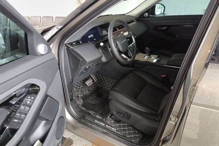 Used Land Rover Range Evoque 2021 Range Rover Velar 249 PS R-Dynamic S Performance Edition Driver Seat