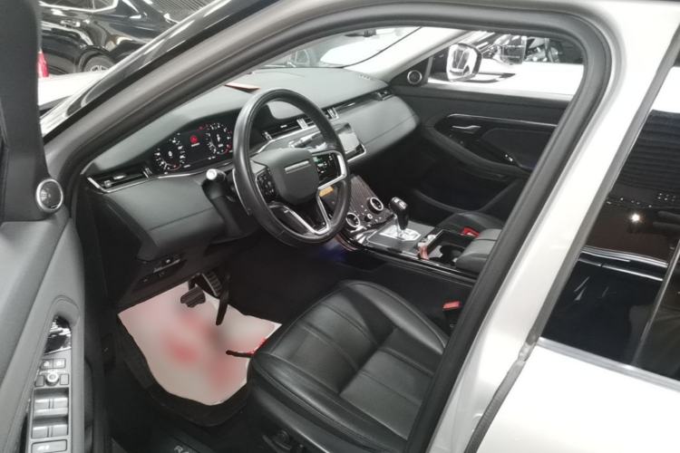 Used Land Rover Range Evoque 2021 Range Rover Velar 249 PS R-Dynamic HSE Luxury Edition Driver Seat