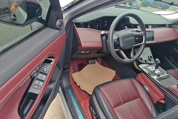Used Land Rover Range Evoque 2021 Range Rover Velar L 249PS R-Dynamic First Edition Driver Seat