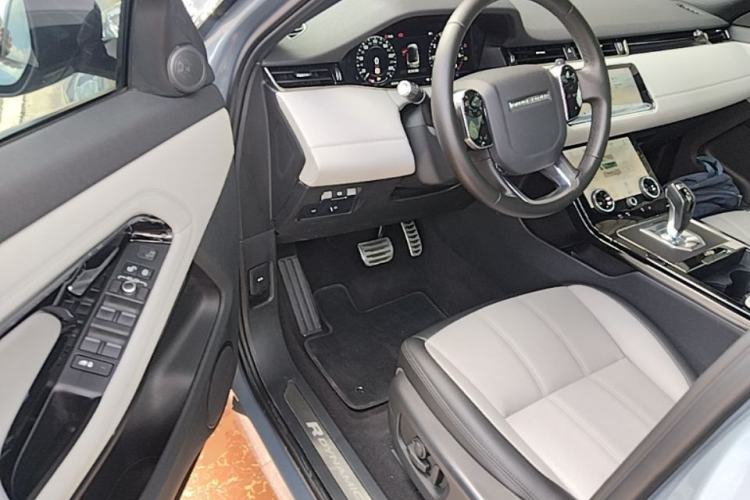 Used Land Rover Range Evoque 2021 Range Rover Velar 249 PS R-Dynamic S Performance Edition Driver Seat