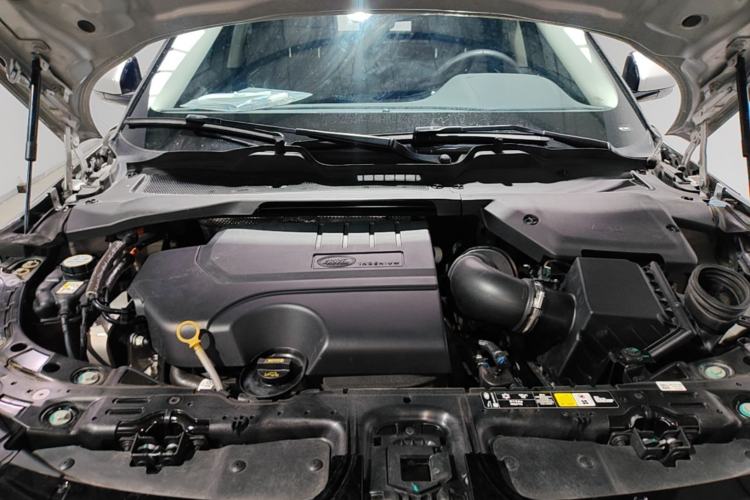 Used Land Rover Range Evoque 2021 Range Rover L 249 PS R-Dynamic SE Luxury Edition Engine Bay