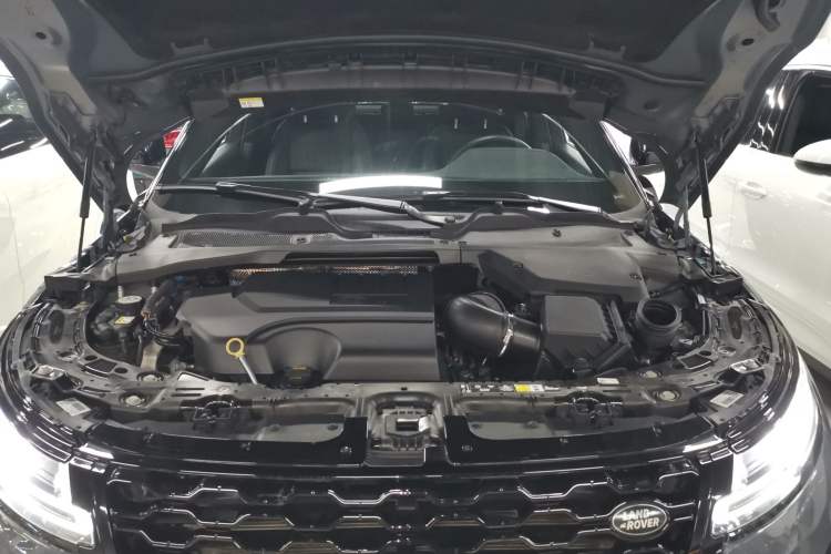 Used Land Rover Range Evoque 2021 Range Rover Velar 249 PS R-Dynamic S Performance Edition Engine Bay