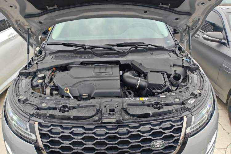 Used Land Rover Range Evoque 2021 Range Rover Velar L 249PS R-Dynamic First Edition Engine Bay