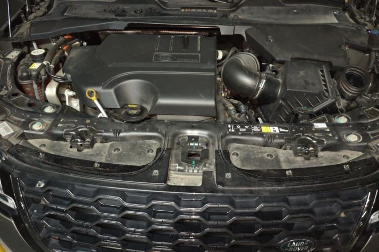 Used Land Rover Range Evoque 2021 Range Rover Velar 249 PS R-Dynamic HSE Luxury Edition Engine Bay