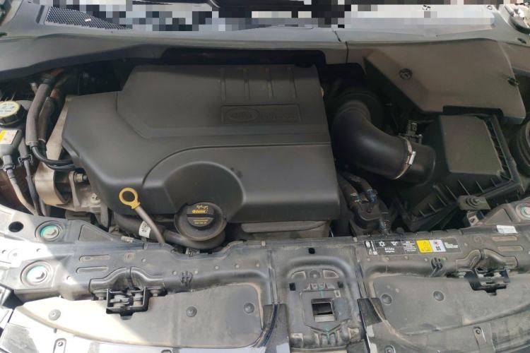 Used Land Rover Range Evoque 2021 Range Rover Velar 249 PS R-Dynamic S Performance Edition Engine Bay