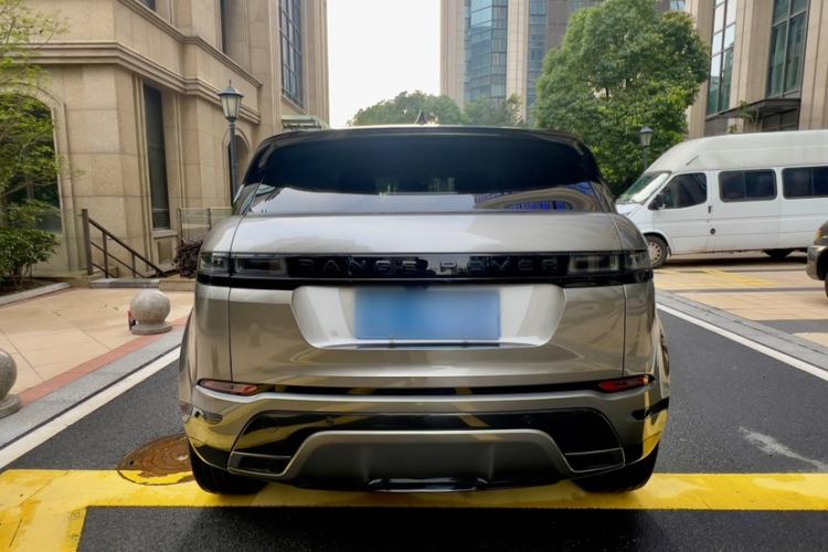 Used Land Rover Range Evoque 2021 Range Rover Evoque 200 PS R-Dynamic Standard Elite Edition Exterior 3