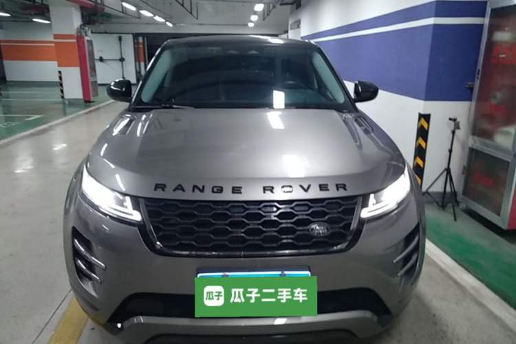 Used Land Rover Range Evoque 2021 Range Rover Evoque 200 PS R-Dynamic Standard Elite Edition Front