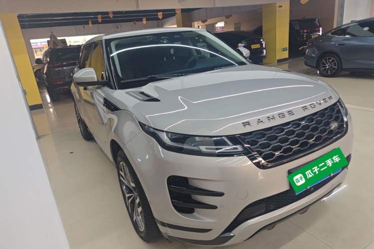Used Land Rover Range Evoque 2021 Range Rover L 249 PS R-Dynamic SE Luxury Edition Front Right 45 Deg