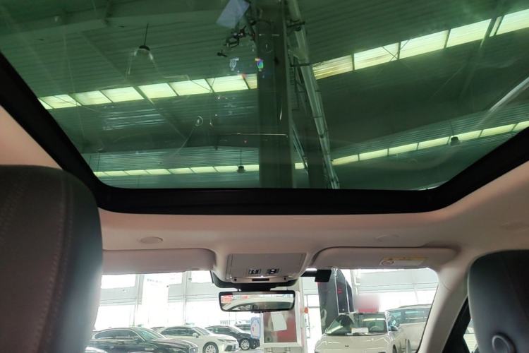 Used Land Rover Range Evoque 2021 Range Rover L 249 PS R-Dynamic SE Luxury Edition Headliner