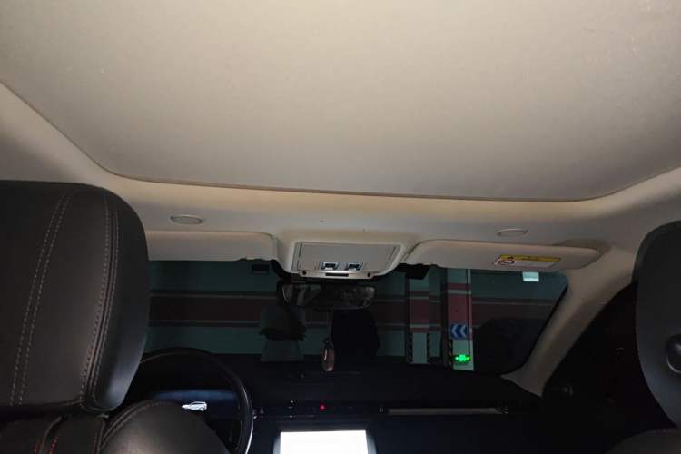 Used Land Rover Range Evoque 2021 Range Rover Velar 249 PS R-Dynamic S Performance Edition Headliner