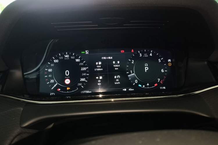 Used Land Rover Range Evoque 2021 Range Rover Velar 249 PS R-Dynamic S Performance Edition Instrument Cluster