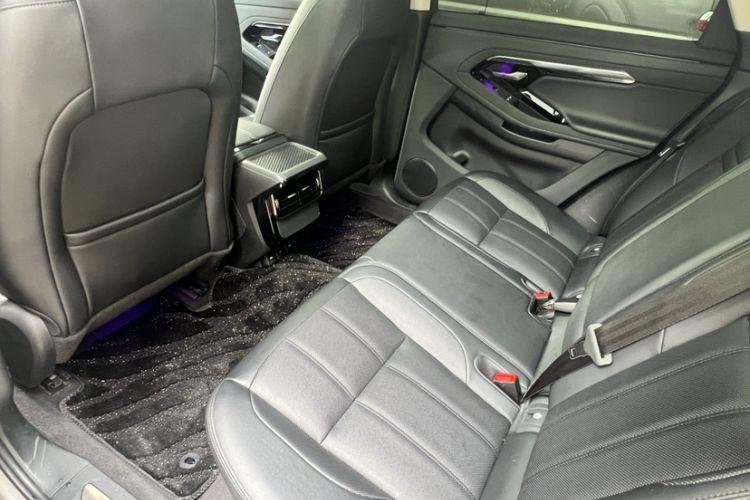Used Land Rover Range Evoque 2021 Range Rover Evoque 200 PS R-Dynamic Standard Elite Edition Interior 6