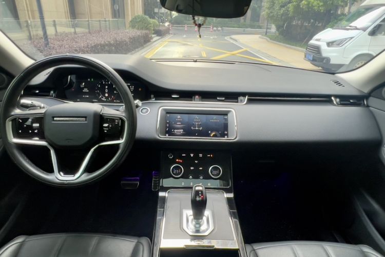 Used Land Rover Range Evoque 2021 Range Rover Evoque 200 PS R-Dynamic Standard Elite Edition Interior 9