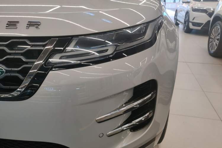 Used Land Rover Range Evoque 2021 Range Rover Velar L 249PS R-Dynamic First Edition Left Front Headlight