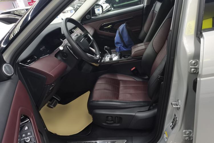 Used Land Rover Range Evoque 2021 Range Rover Velar 249 PS R-Dynamic HSE Luxury Edition Left Front Seat