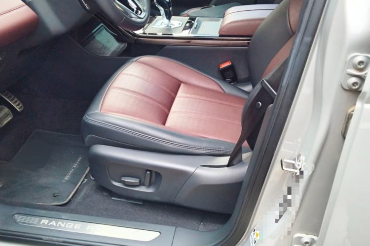 Used Land Rover Range Evoque 2021 Range Rover Velar L 249PS R-Dynamic First Edition Left Front Seat