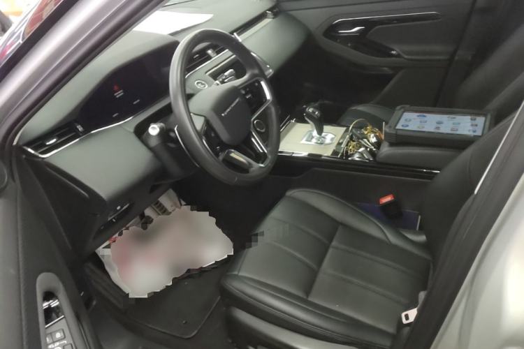 Used Land Rover Range Evoque 2021 Range Rover Velar 249 PS R-Dynamic S Performance Edition Left Front Seat