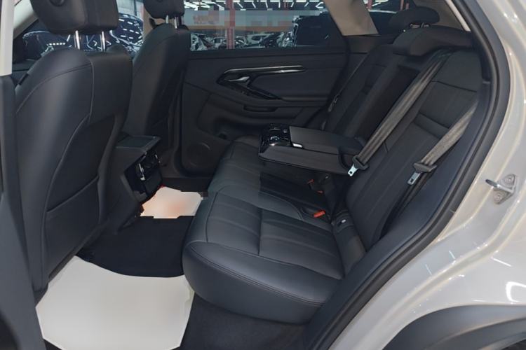 Used Land Rover Range Evoque 2021 Range Rover Evoque 200 PS R-Dynamic Standard Elite Edition Left Rear Seat