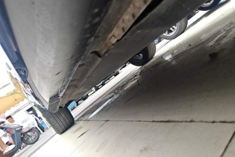 Used Land Rover Range Evoque 2021 Range Rover Velar L 249PS R-Dynamic First Edition Left Side Sill