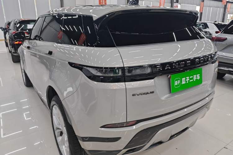 Used Land Rover Range Evoque 2021 Range Rover Evoque 200 PS R-Dynamic Standard Elite Edition Rear Left 45 Deg