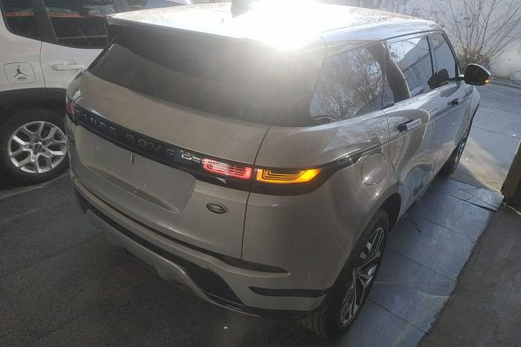 Used Land Rover Range Evoque 2021 Range Rover Velar 249 PS R-Dynamic S Performance Edition Rear Right 45 Deg