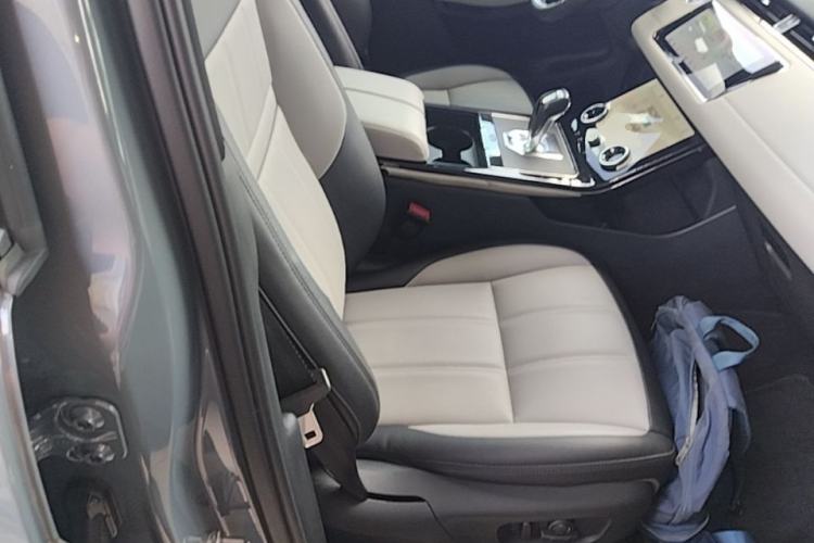 Used Land Rover Range Evoque 2021 Range Rover Velar 249 PS R-Dynamic S Performance Edition Right Front Seat