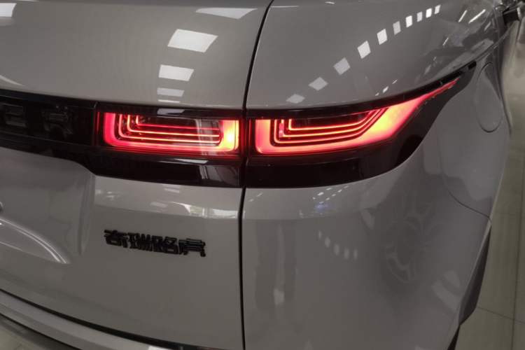 Used Land Rover Range Evoque 2021 Range Rover Velar 249 PS R-Dynamic HSE Luxury Edition Right Rear Taillight